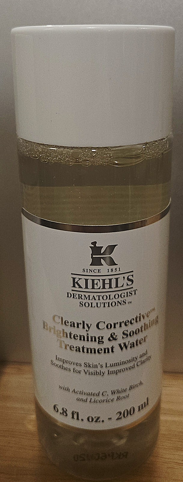 Kiehl’s Clearly Corrective Brightening & Soothing Treatment Water 6.8 oz – 200ml