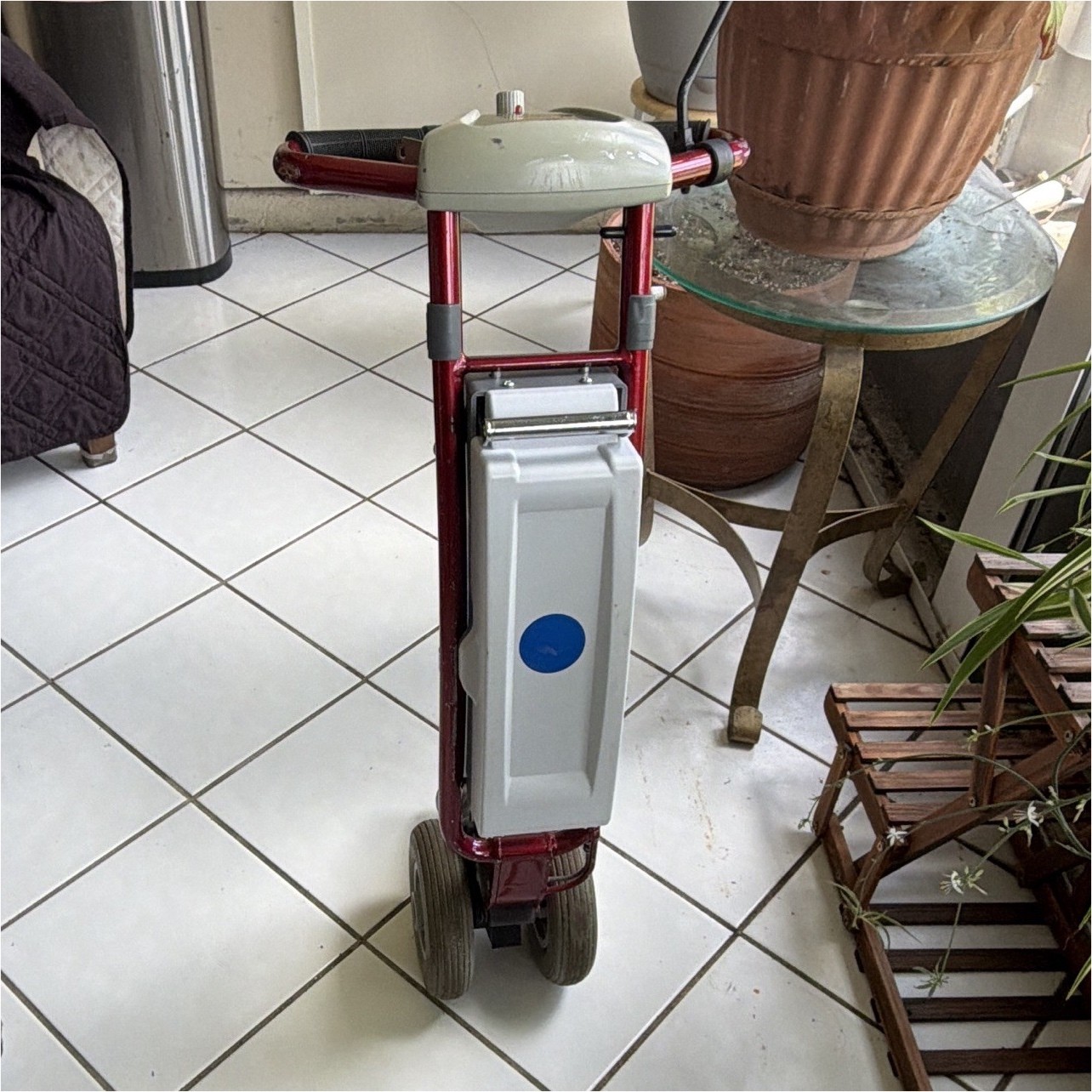 FreeRider 4-Wheel Mobility Scooter Electric/Battery Power Red & Gray
