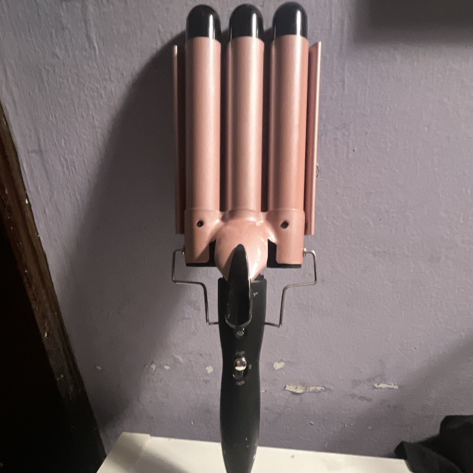 TRUE BEAUTY TB-338 Triple Barrel Hair Waver Ceramic Pink/Black