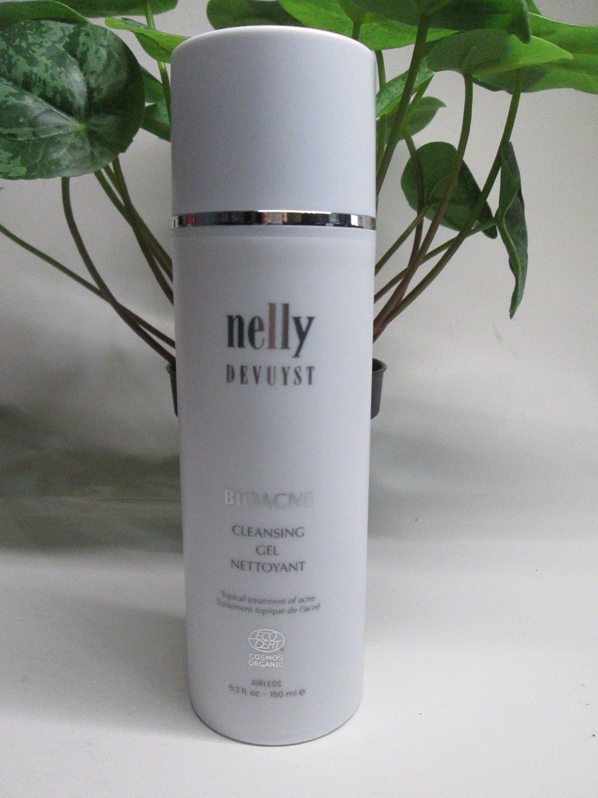 NELLY DE VUYST BIOACNE medical cleansing gel 5.3 oz/150ml NEW