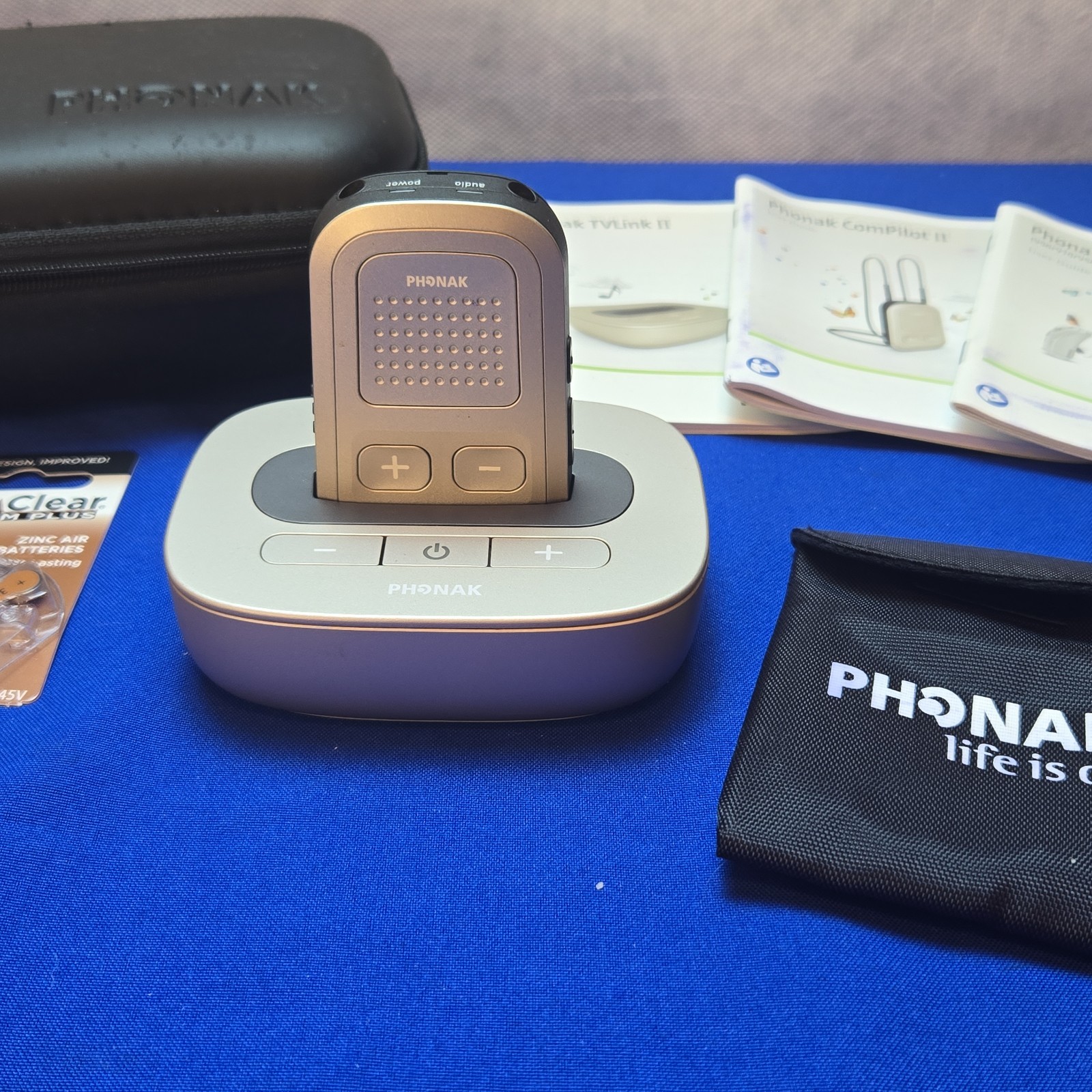 Phonak Audeo 0459 Hearing Aids Pair With Case + TVLink II Base and ComPilot II