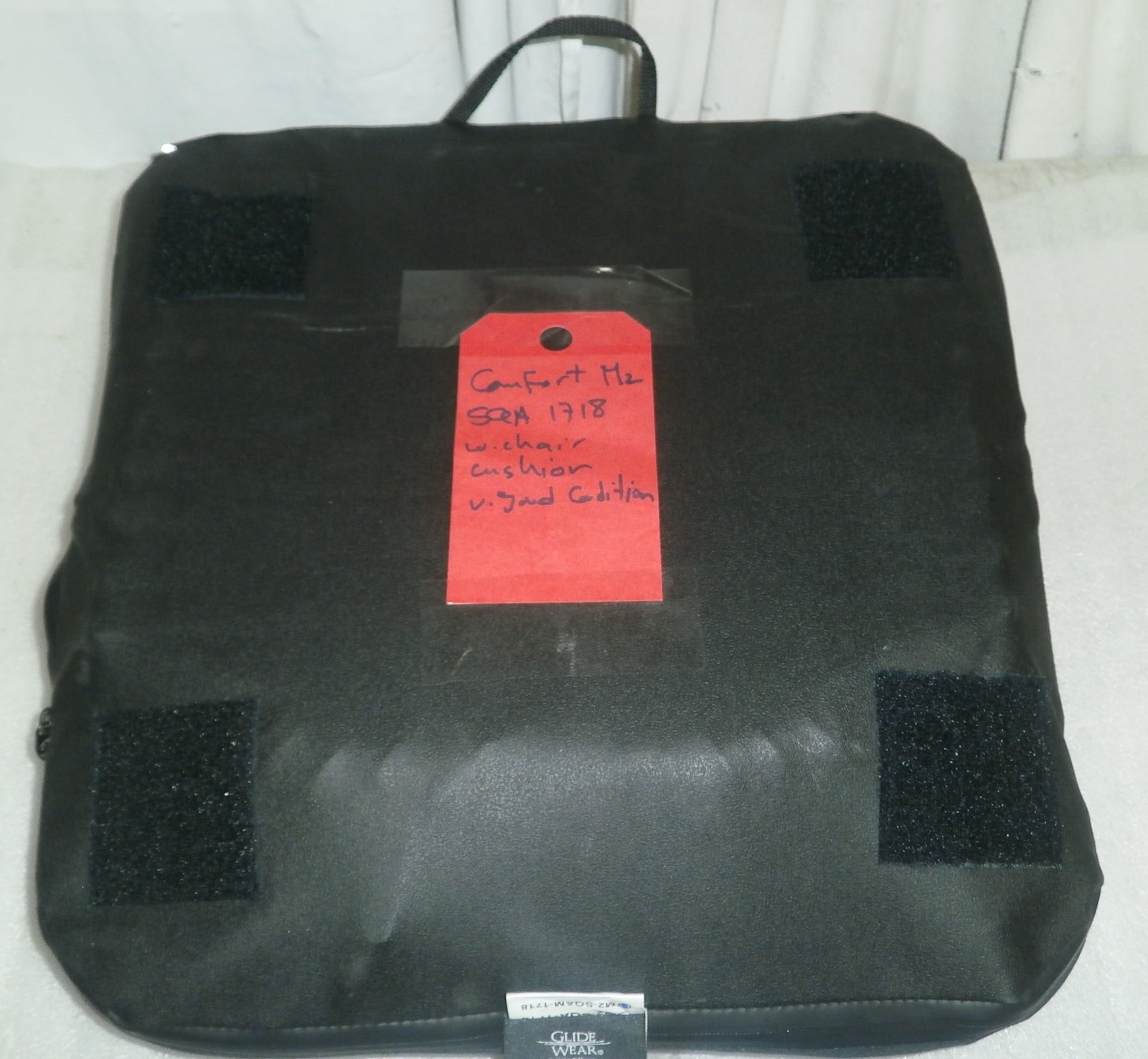 Comfort Company M2 Wheelchair Cushion 17 X 18″ M2-SQAM-1718 W/ Cover Very Good