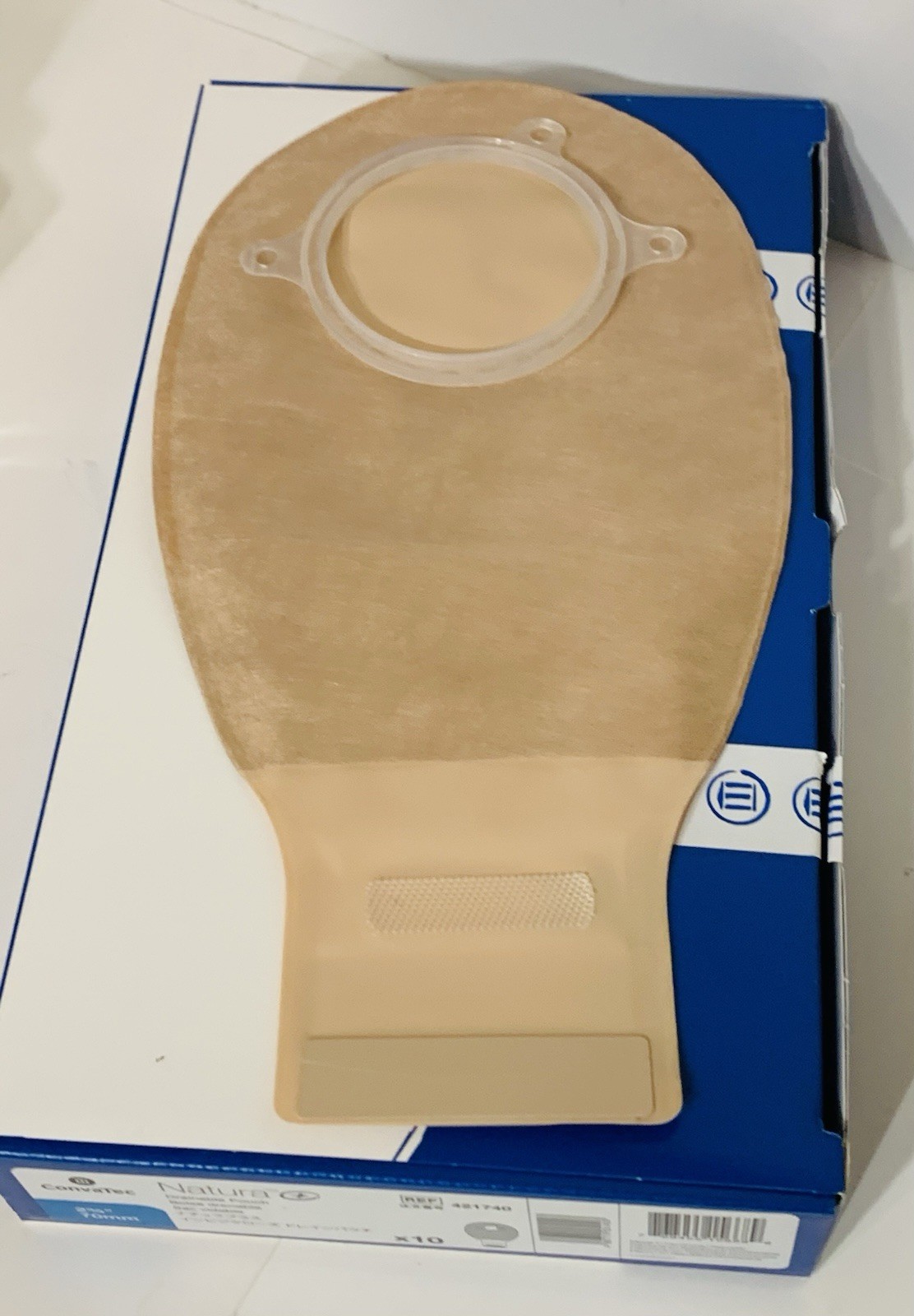 10 ConvaTec Natura 421740 2-Pc Ostomy Pouch 2-3/4″ Drainable 1BX/10EA Exp2030
