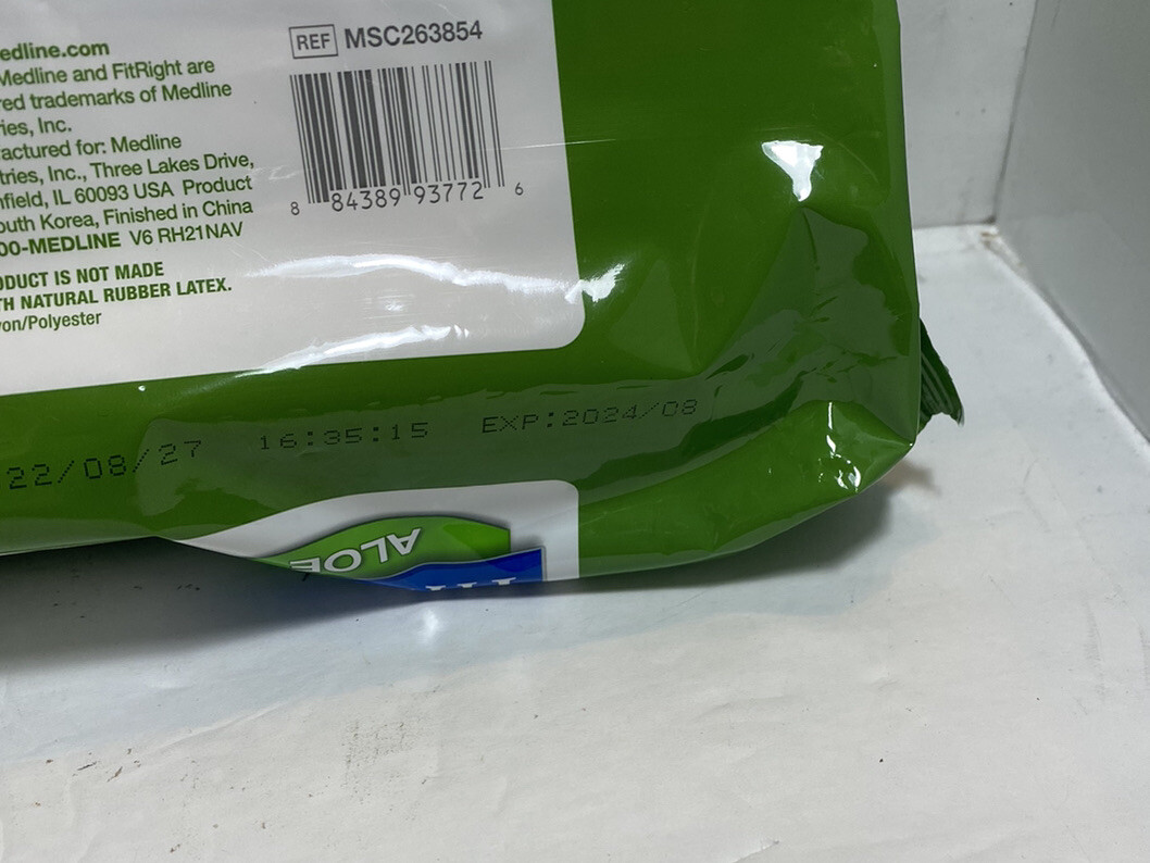 FitRight Aloe Fragrance Free Personal Cleansing Cloths. 100 Count. Exp 08/2024