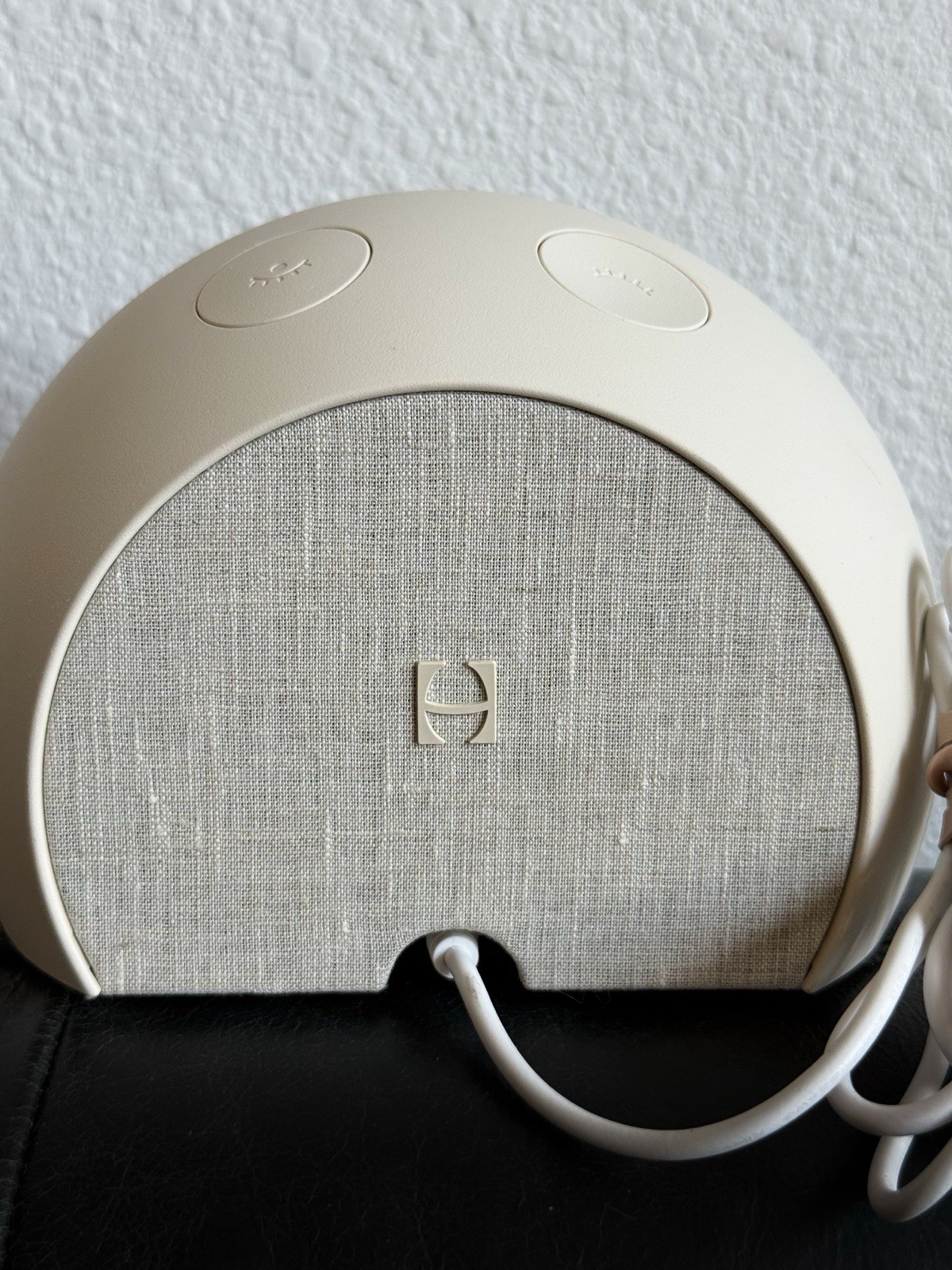 Hatch Restore 2 Sunrise Alarm & White Noise Machine Beige Putty Tested and Works