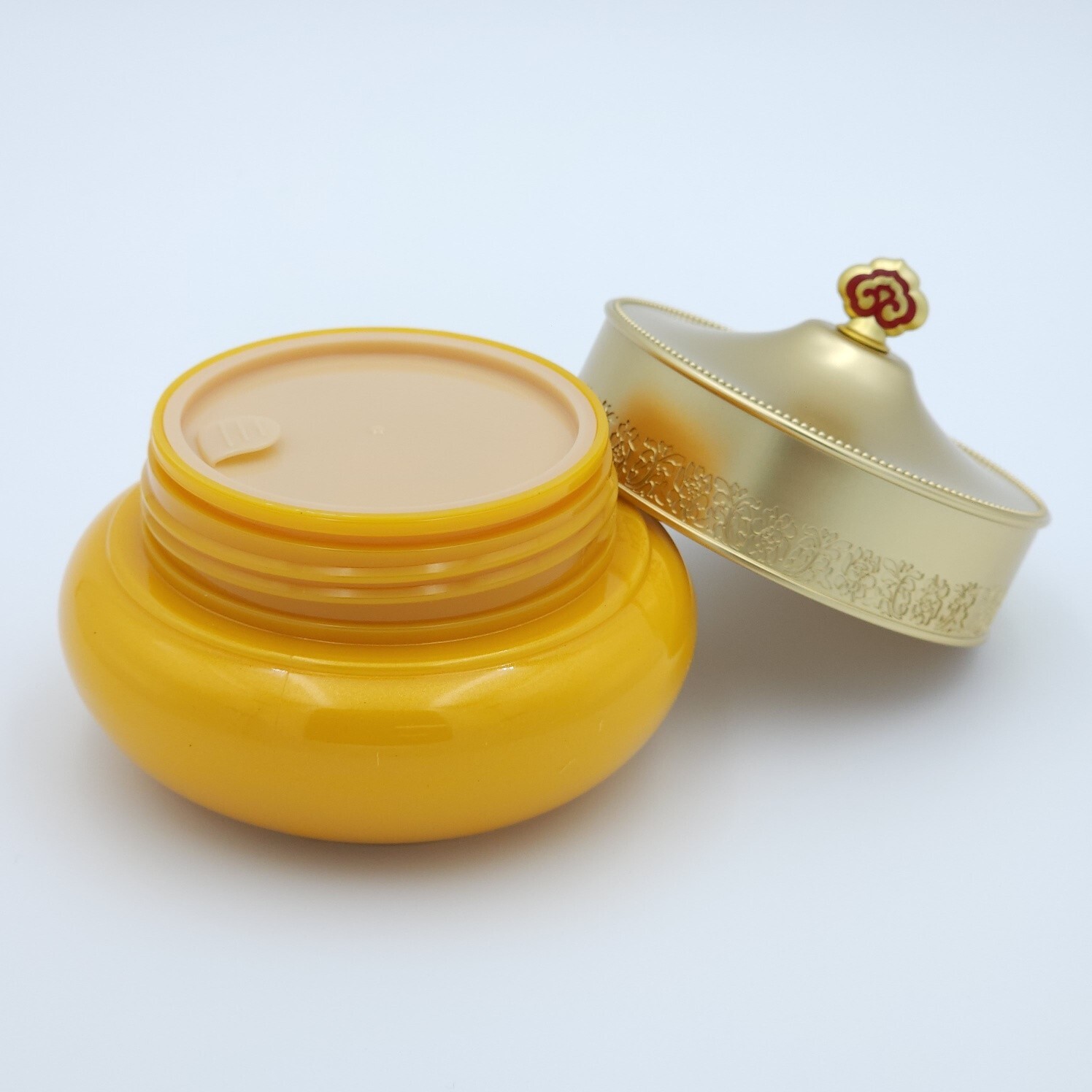 The history of Whoo Gongjinhyang Facial Cream Cleanser 210ml Cleansing K-Beauty