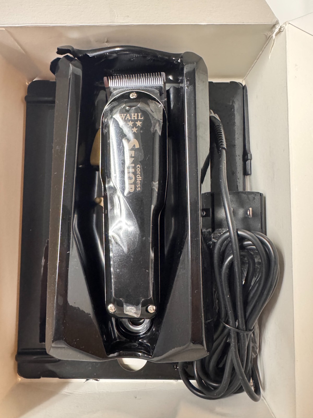 Wahl Professional 5 Star Cordless Senior Clipper 8504-400 USED