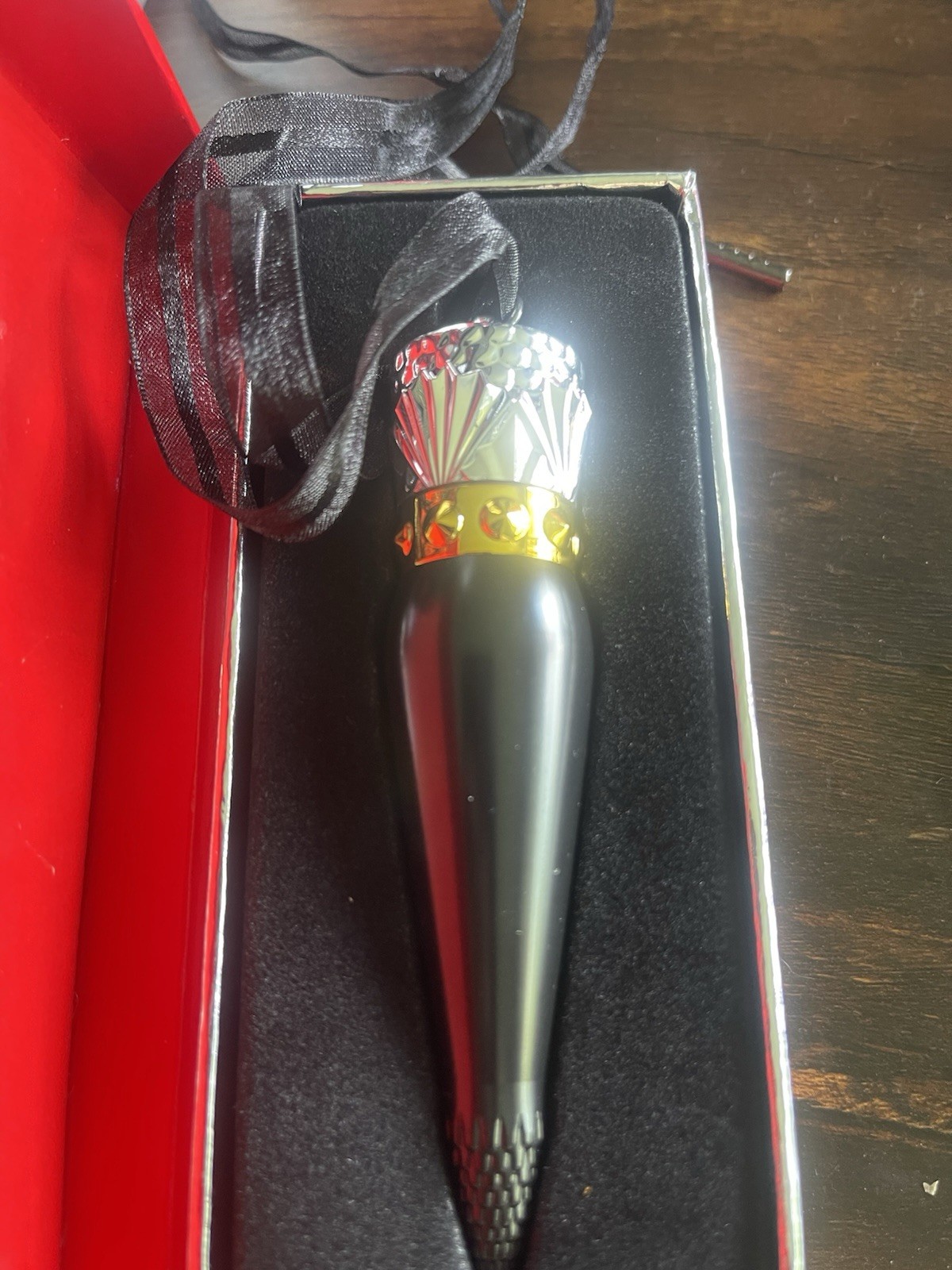 Christian Louboutin Lipstick Red Satin Finish Stick 18M PAO MPN 6515871902