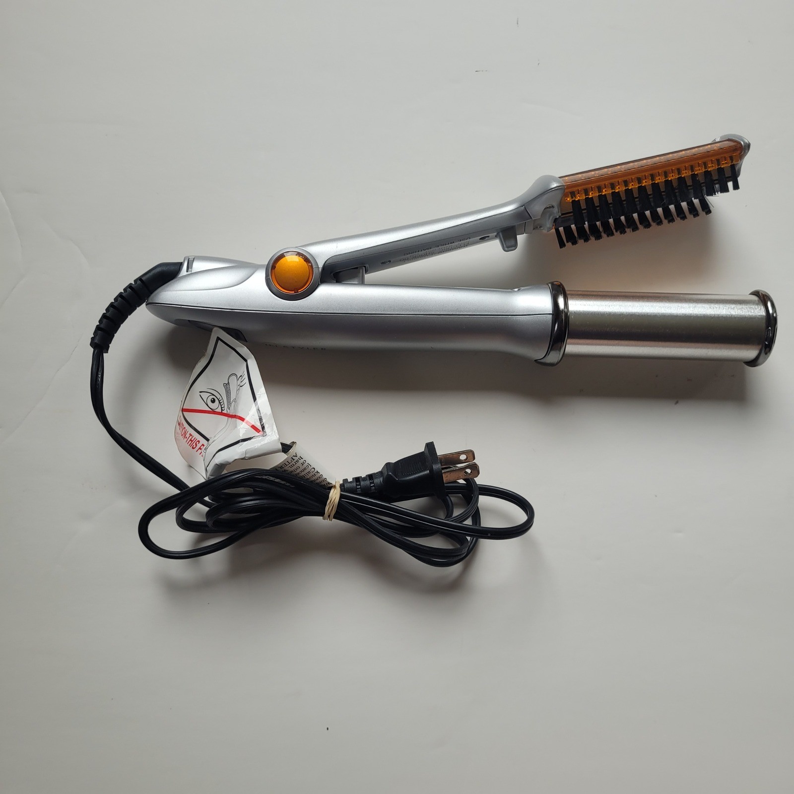 InStyler Rotating Iron 1.25″ Titanium Barrel Ceramic Hair Styler IS1001.1 DVD