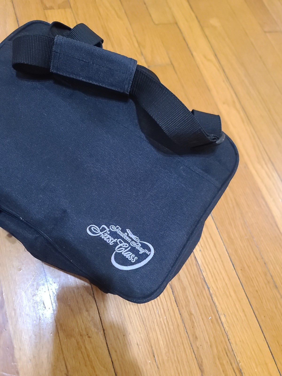 “Vintage Freedom Bag First Class Expandable Travel Organizer 3 Compartment Strap