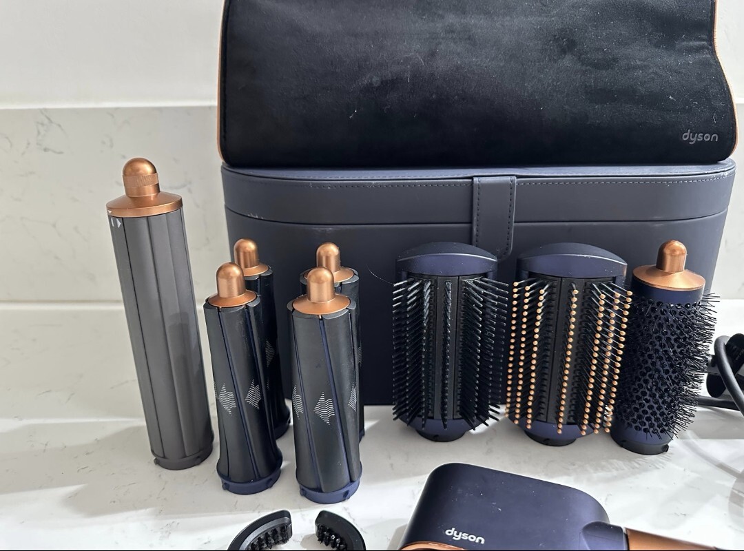 Dyson Airwrap 1.6 in Multi-Styler Complete Long – Blue