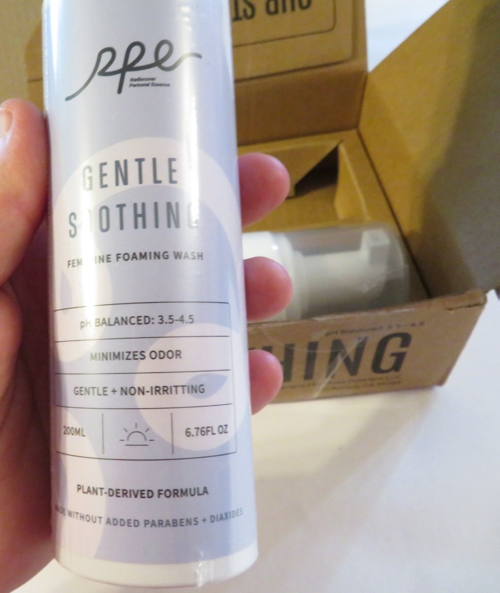 NEW 2 RPE Gentle Soothing Feminine Care Foam Wash 210ml pH Balanced Paraben-Free