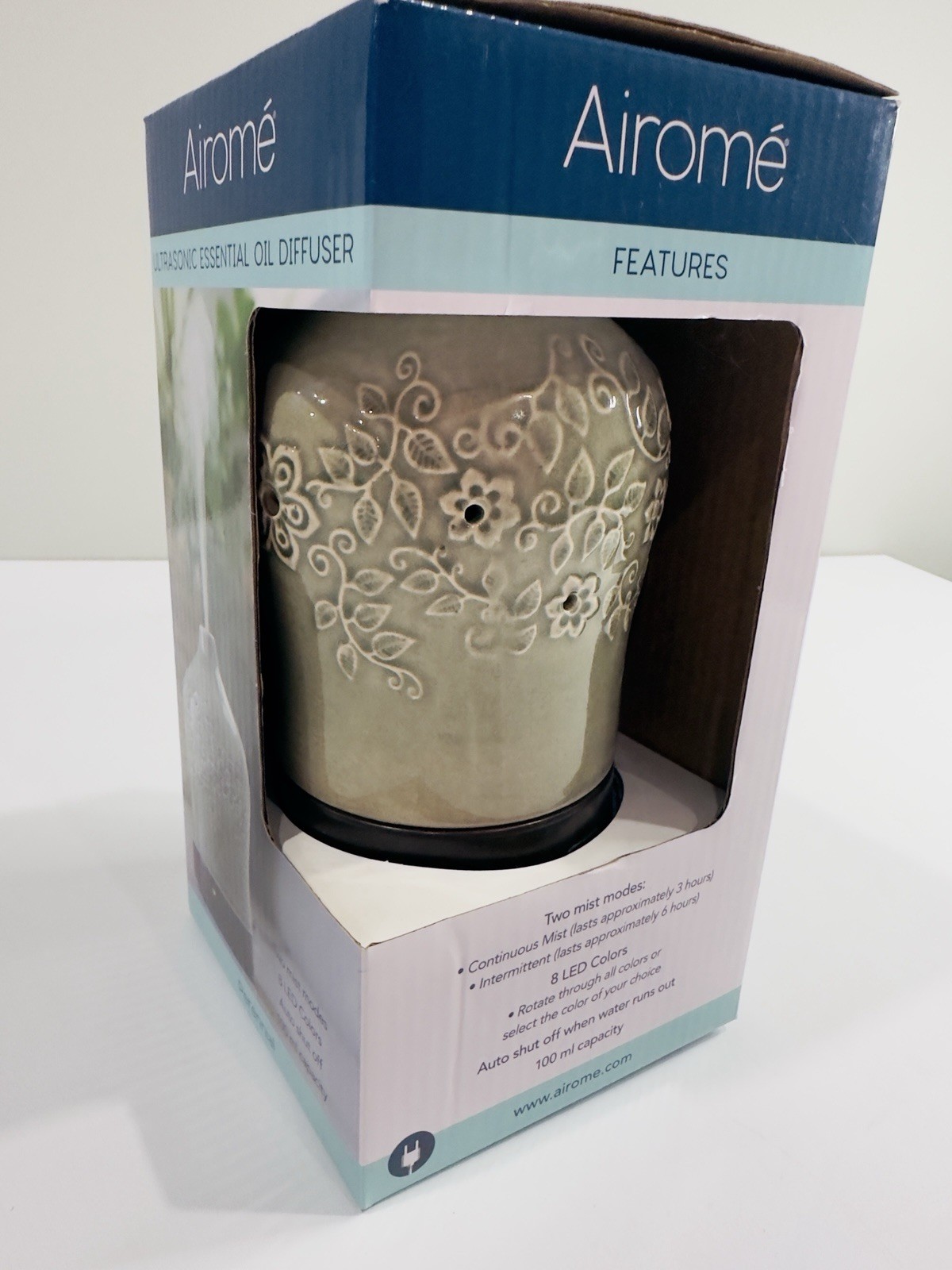 Airome Perennial Ultrasonic Essential Oil Diffuser 100mL Ceramic LED Light NIB