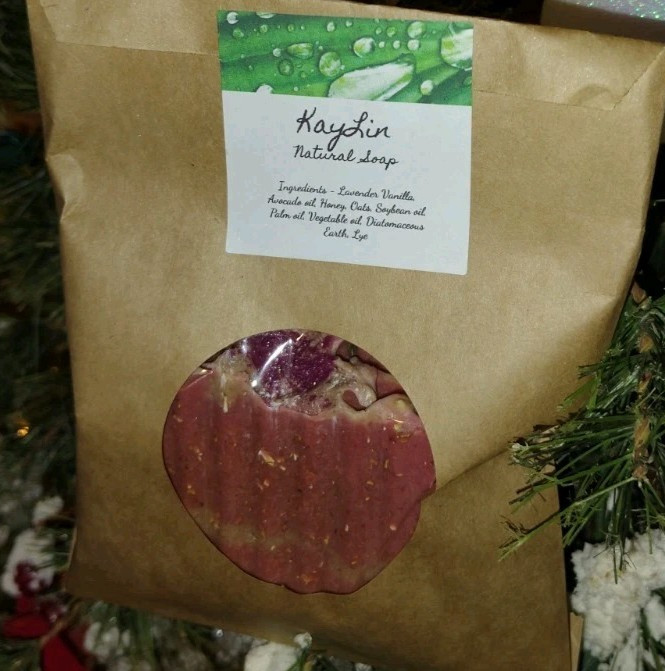 KayLin Natural Handmade Organic Lavender Vanilla Honey Oat Soap