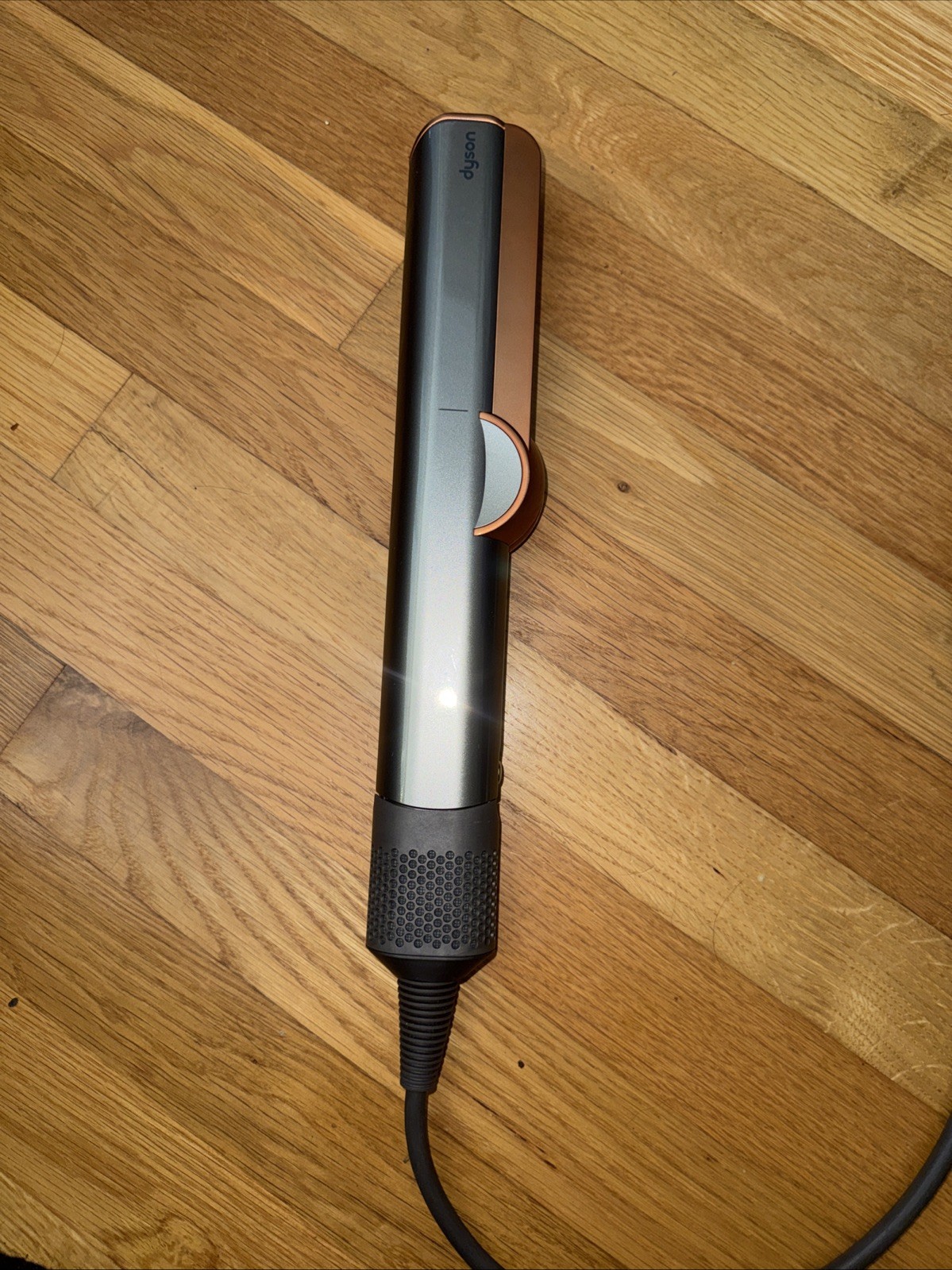 Dyson Airstrait Straightener – Nickel/Copper