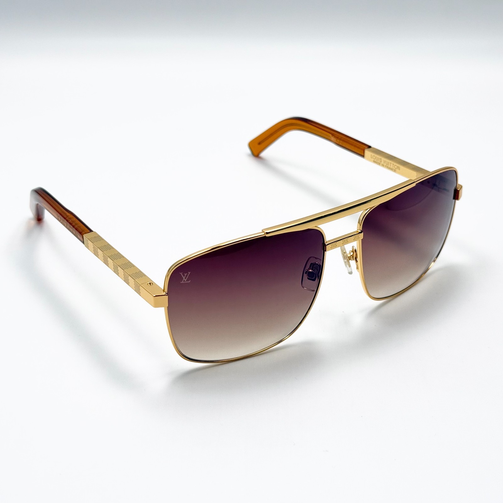 Louis Vuitton Attitude Z0259U Sunglasses Gold Frame Brown Lens 59mm