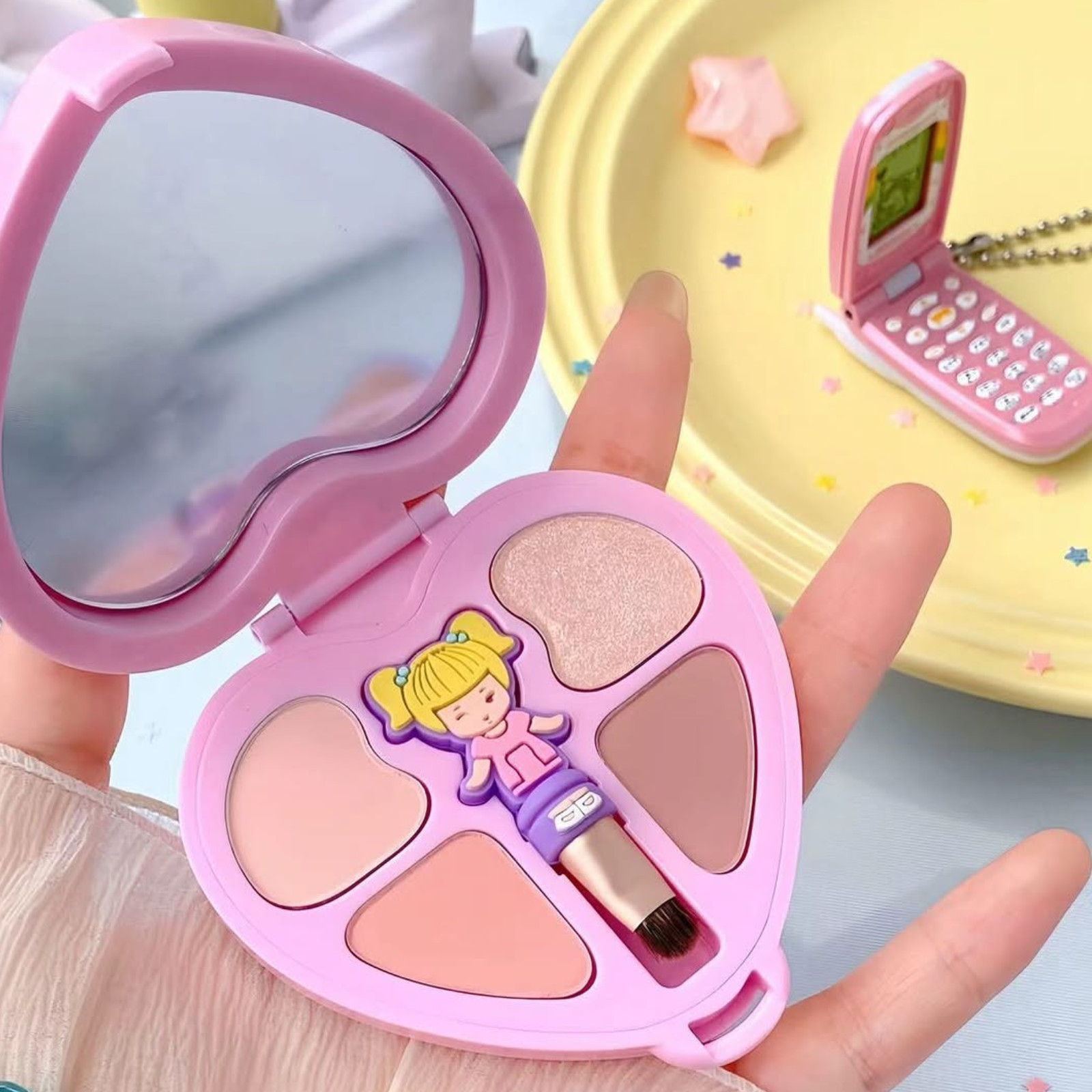 DASIQUE X Polly Pocket Little Shadow Palette 3.9~4.4g Limited K-Beauty