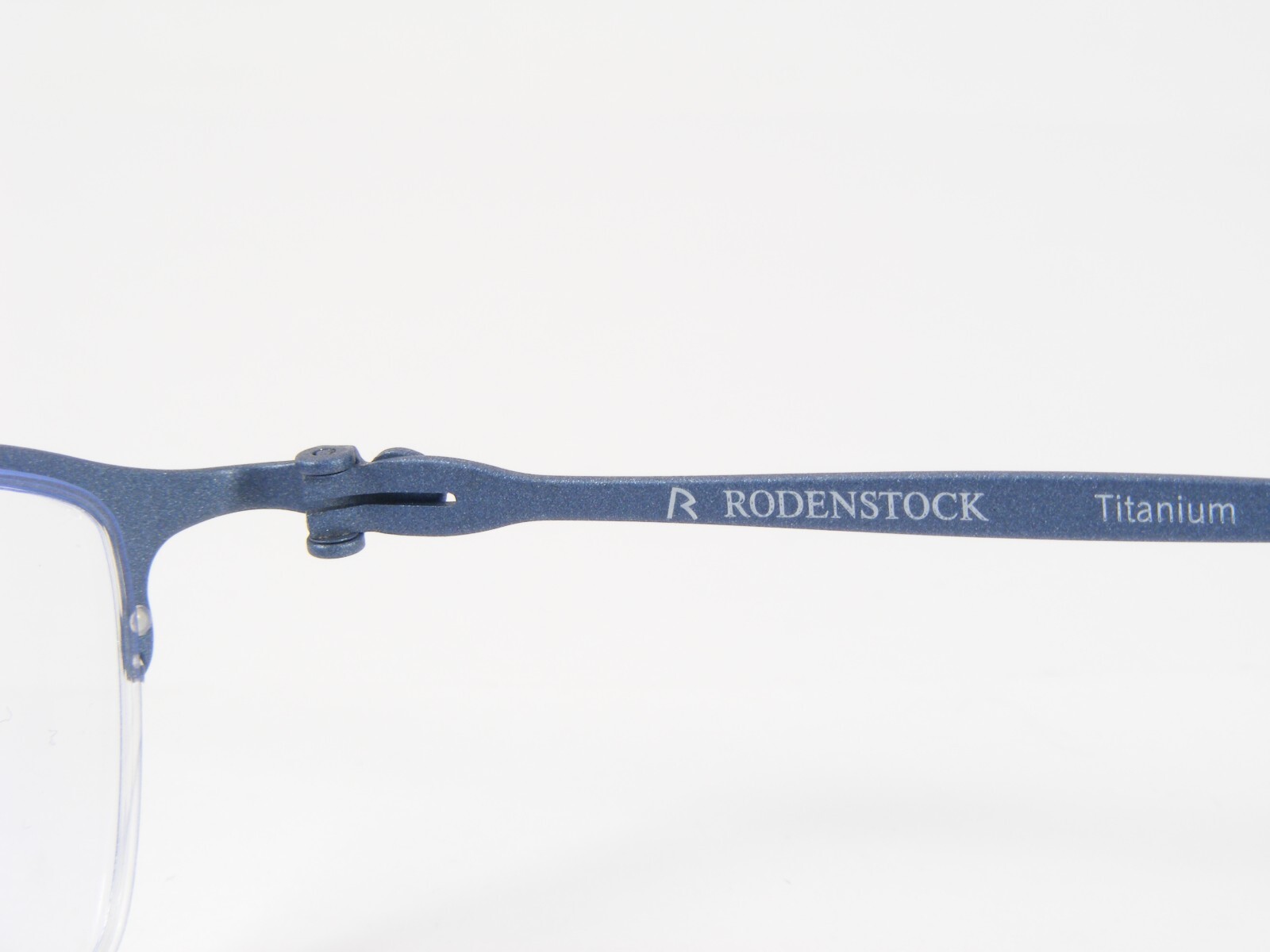 Vintage RODENSTOCK R4328 D Matte Blue UNIQUE RARE TITANIUM EYEGLASSES 49-20-140