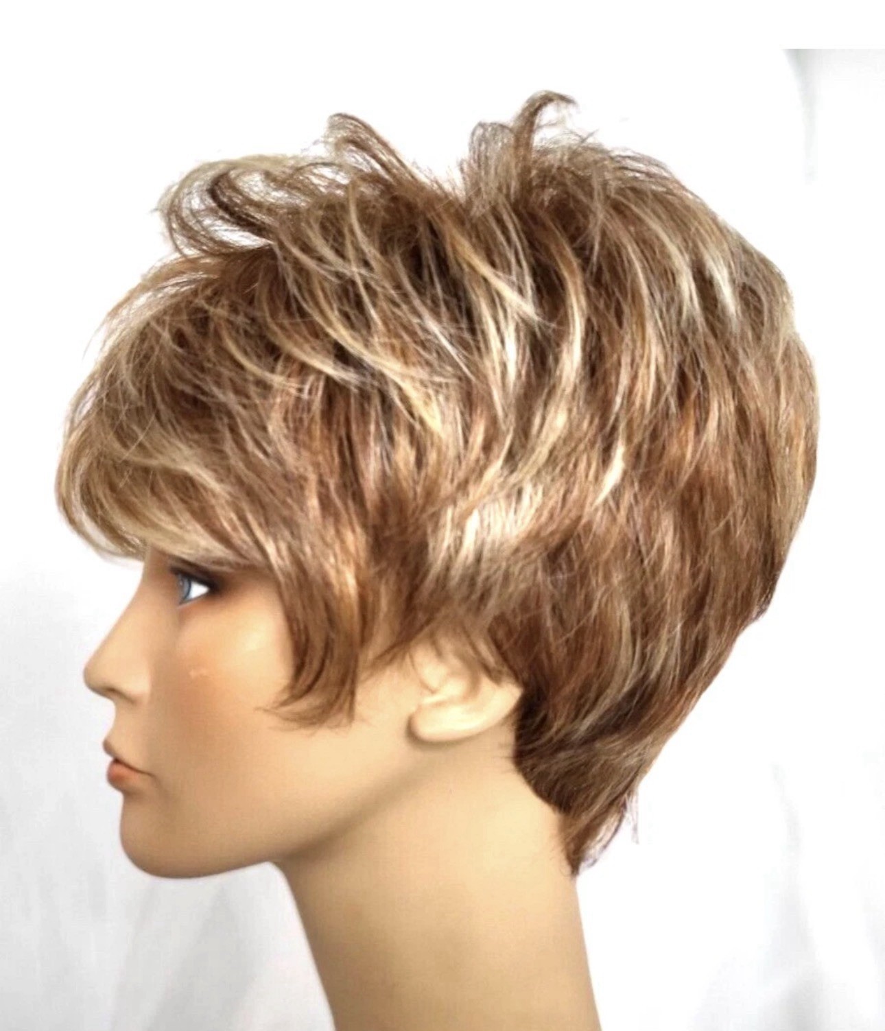 Cinch Raquel Welch wig standard cap NWT display R29S+ Glazed Strawberry