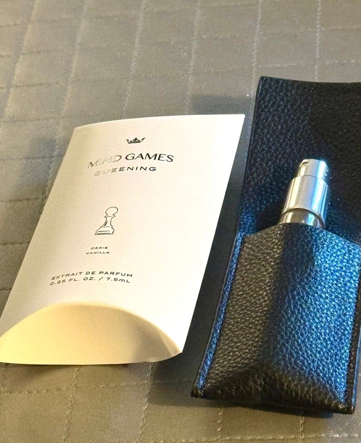 MIND GAMES Queening Vanilla Extrait de Parfum 7.5ml (full size 395$)