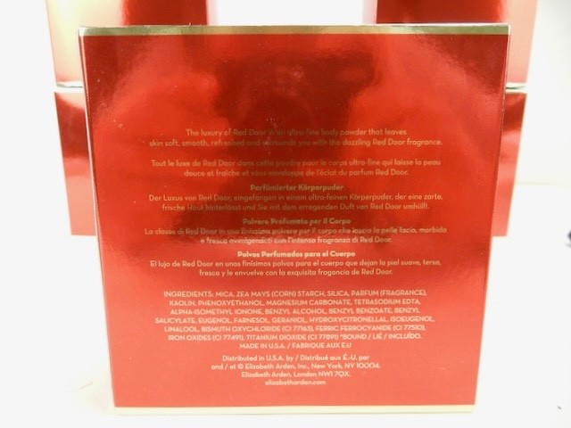 ELIZABETH ARDEN RED DOOR PERFUMED BODY POWDER (WM) 2.6 OZ *BUYER GETS 6*