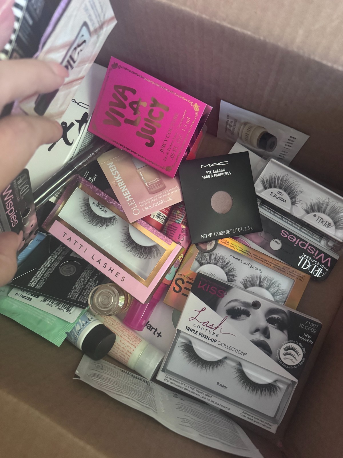 LARGE lot of beauty products (Mac, Sephora) mix of full size and minis