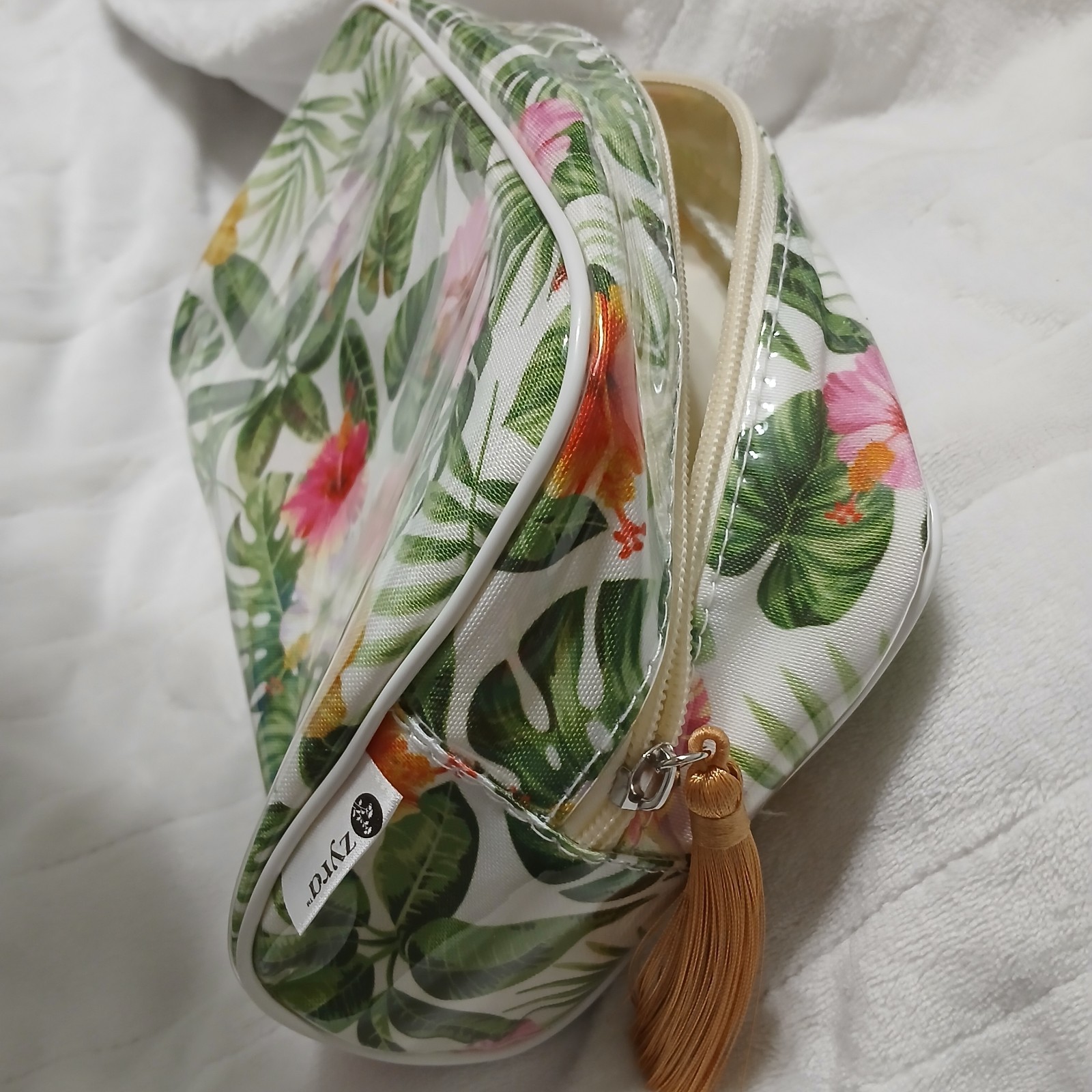 Large Makeup Bag Toiletry Pouch, Size: 6″ H x 9.25″ W x 4″ DTravel Makeup Bag