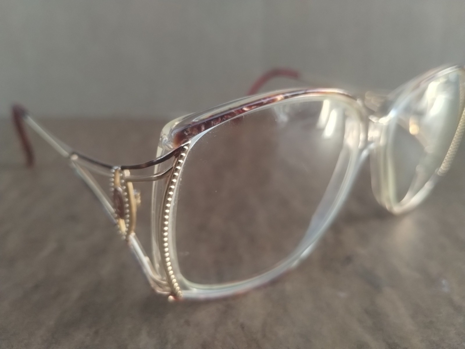 Saint Laurent SL Unknown Style Designer Eyeglasses..Red Wine And Champagne Color