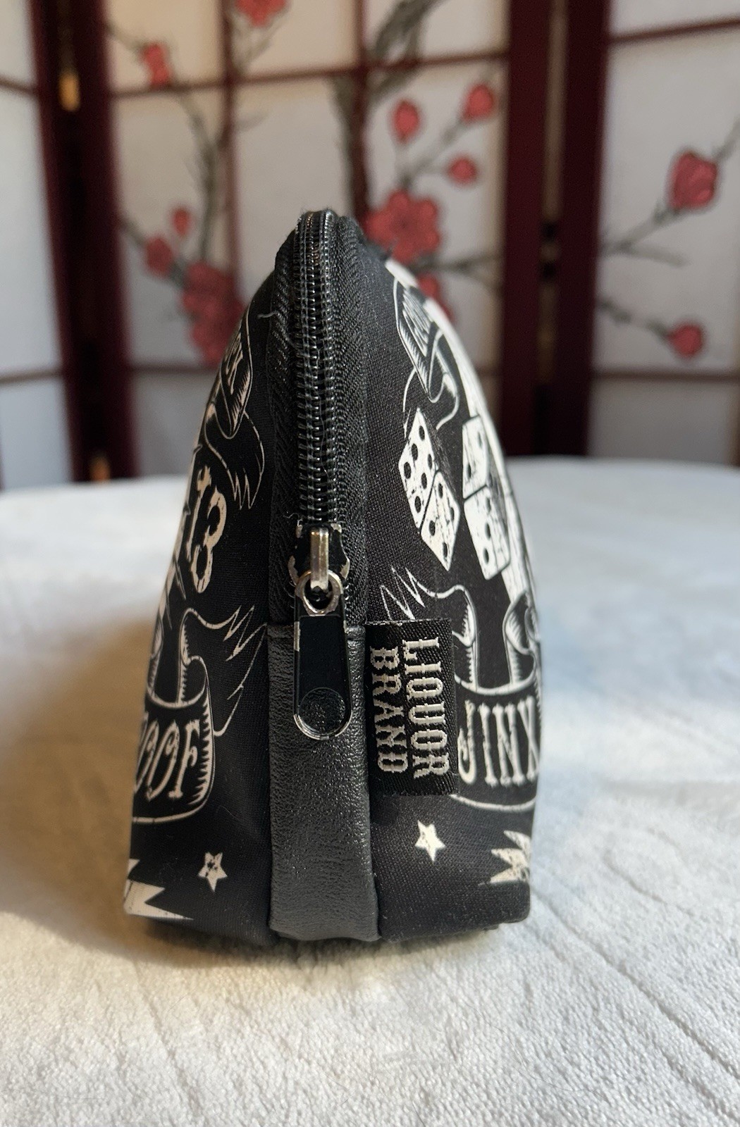 Liquorbrand Black/White Zipper Makeup Bag Pouch «Good Luck Bad Luck» 8×5 in
