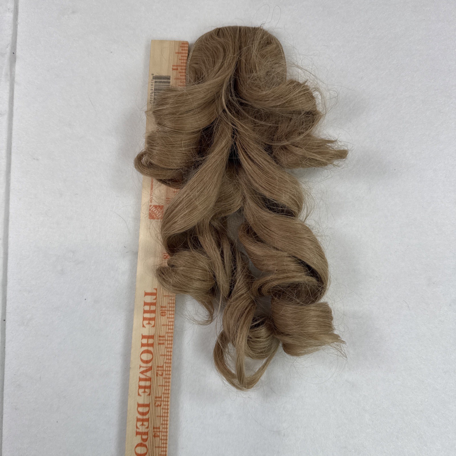 100% Human Hair Wig Made In Korea Medium Brown Blonde, 1960’s Style Flip