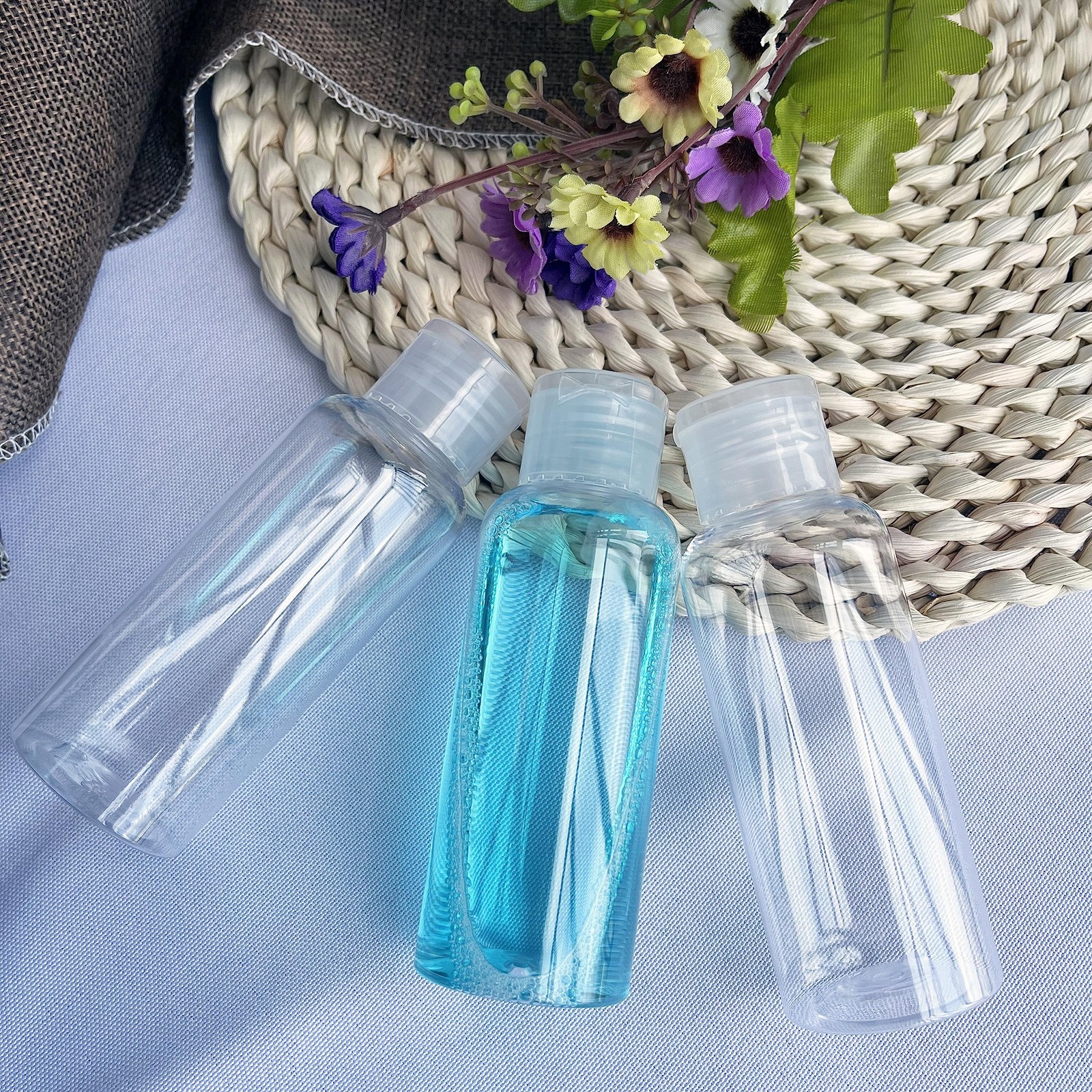 DNSEN 5 Pack 3.4oz Empty Plastic Travel Bottles for 3.4 fluid ounces, clear