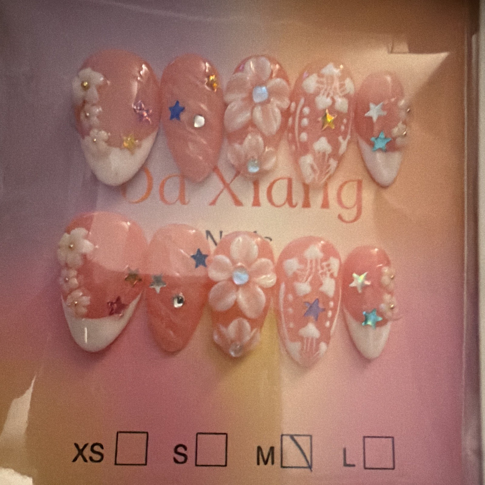 Fat Fat’s home Press-On Nails Size Medium Almond 3D Floral Multicolor