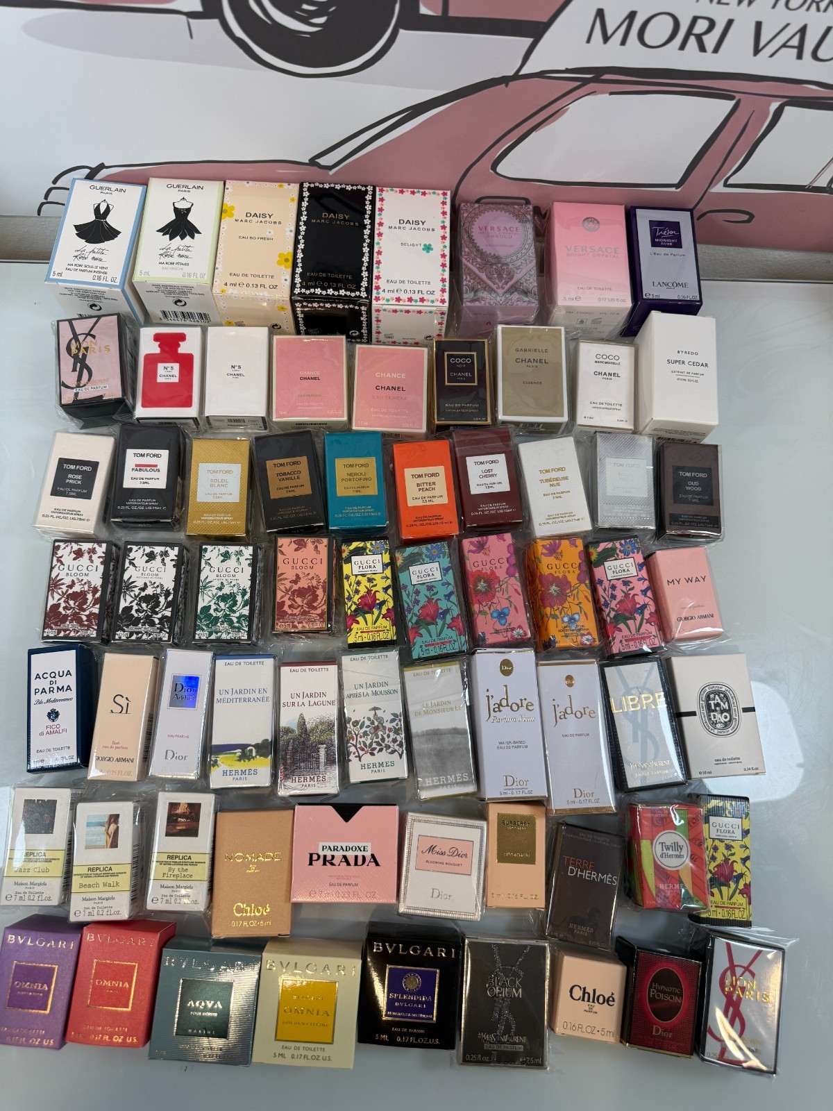 Lot of 12 Assorted Women’s Mini Perfume Travel Size 7.5ml Brand New Sealed