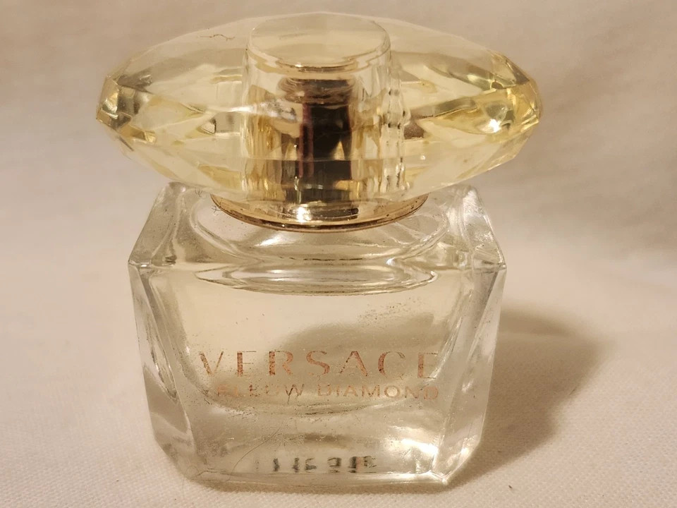 Versace Perfume Yellow Diamond New Bottle 36m