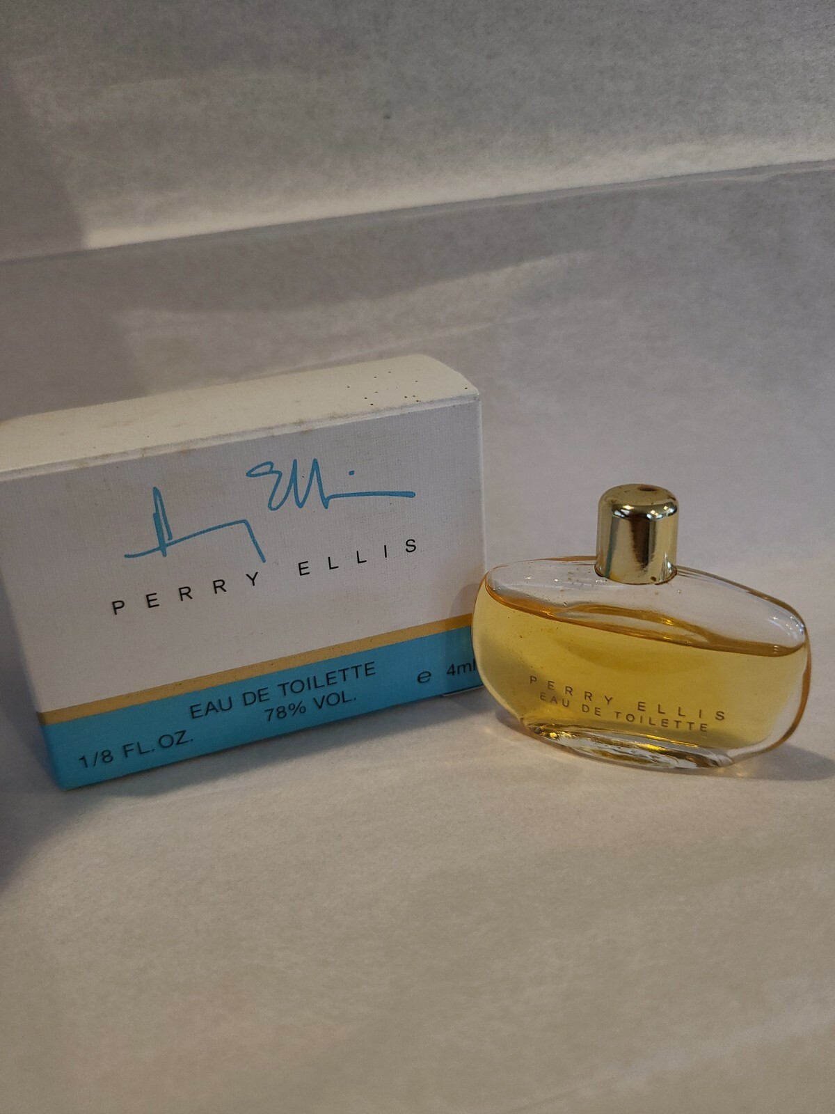 Perry Ellis 1/8 oz Eau de Toilette Miniature New In Box *Collectible * Rare