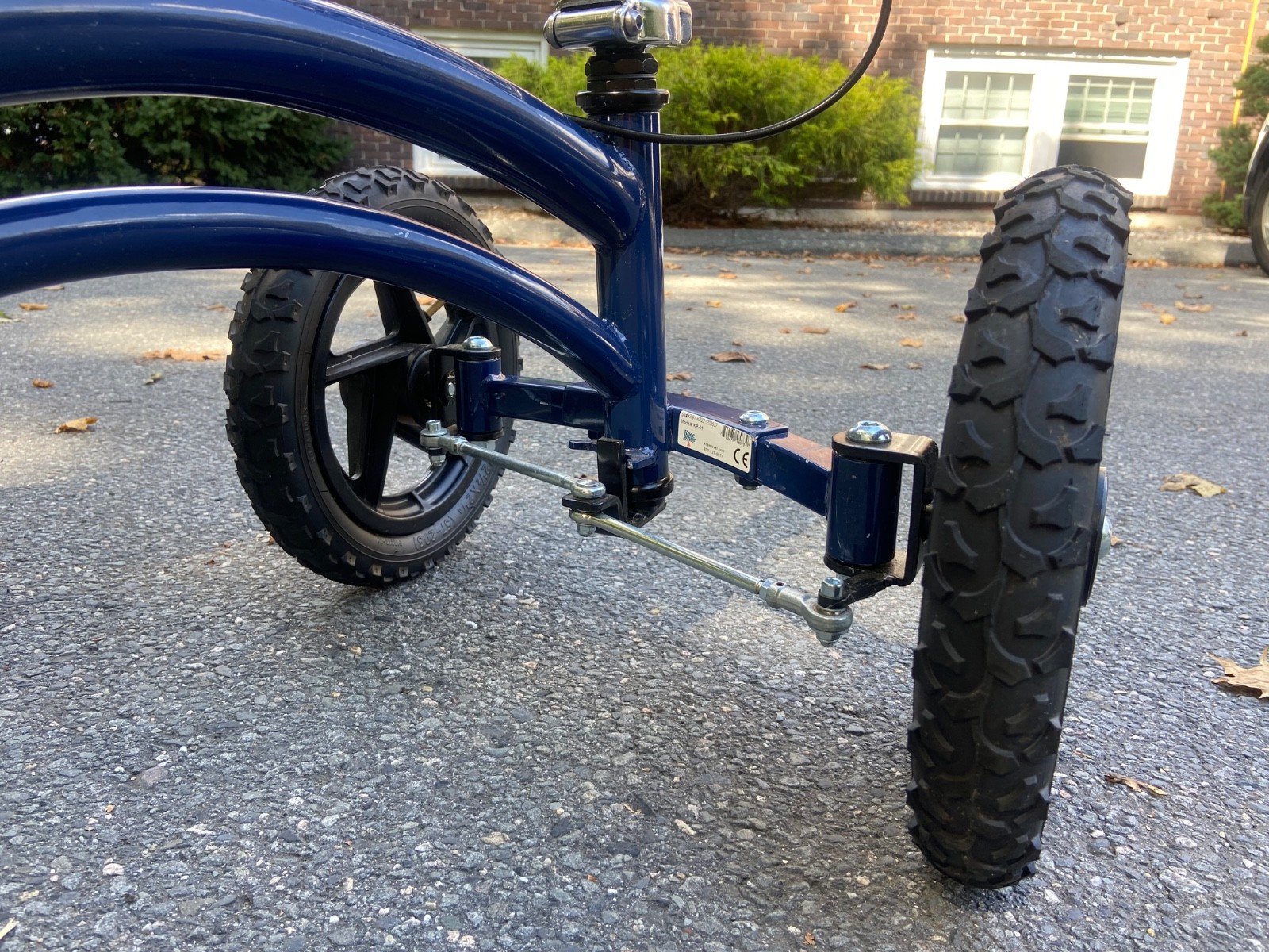 KneeRover ORIGINAL Steerable All Terrain Knee Scooter for Adults for Foot Surger