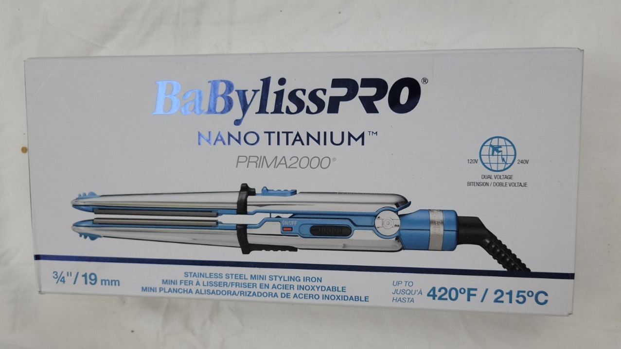 BaBylissPRO Nano Titanium Travel Mini Flat Iron – Straighten & Curl Hair