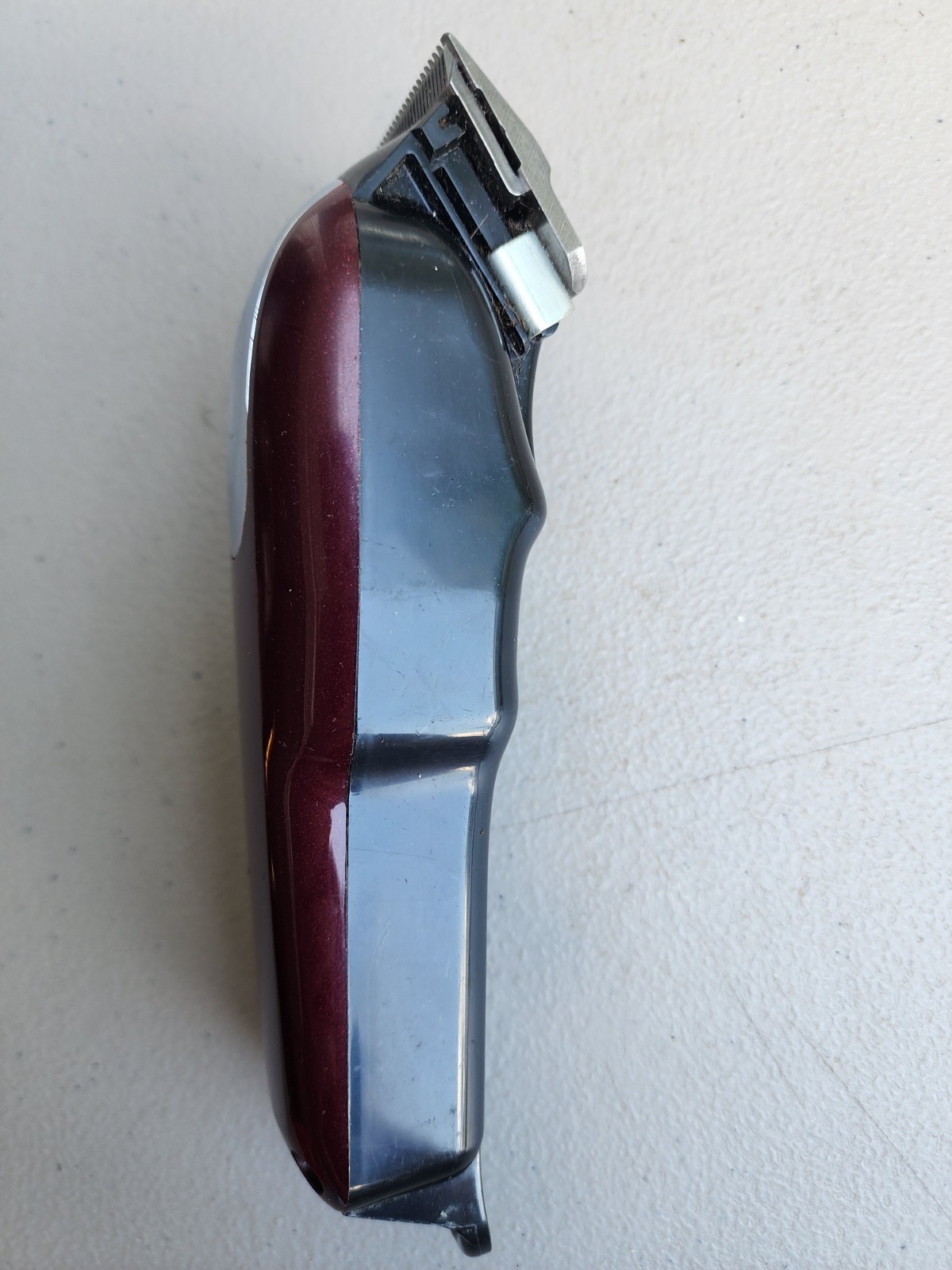 Wahl Magic Clip Cordless 8591L1 Professional 5 Star Burgundy Hair Clipper VG