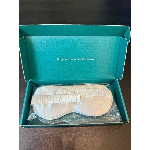 NEW Nutrafol The Silk Sleep Mask Pure Silk