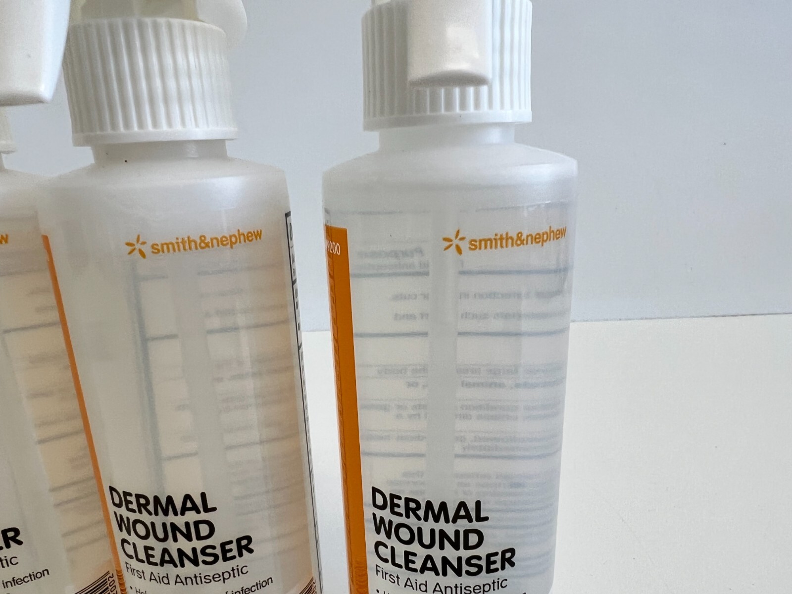 Shelf5: 4 Bottles – Dermal Wound Skin/Wound Cleanser 8 fl oz Spray Exp. 08-2024