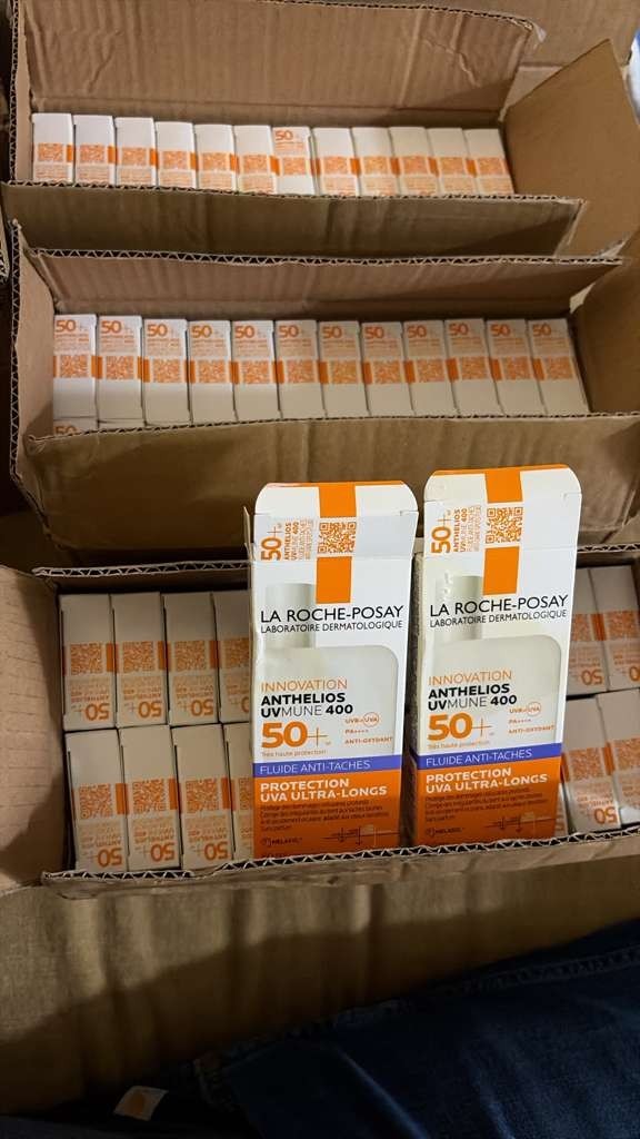La Roche-Posay Anthelios UVMune Fluide Invisible Anti-Spot SPF50+ 50ml Exp 01/29
