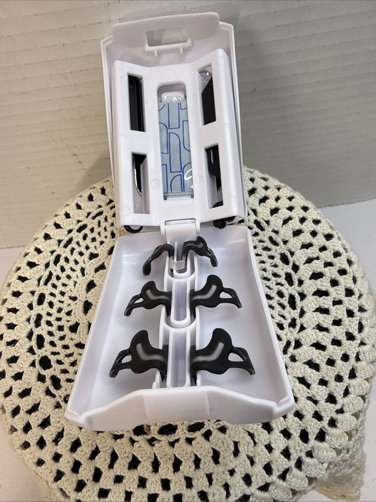 Hale Nasal Breathing Aid Starter Kit Daily Wear Dilator . OPEN BOX.