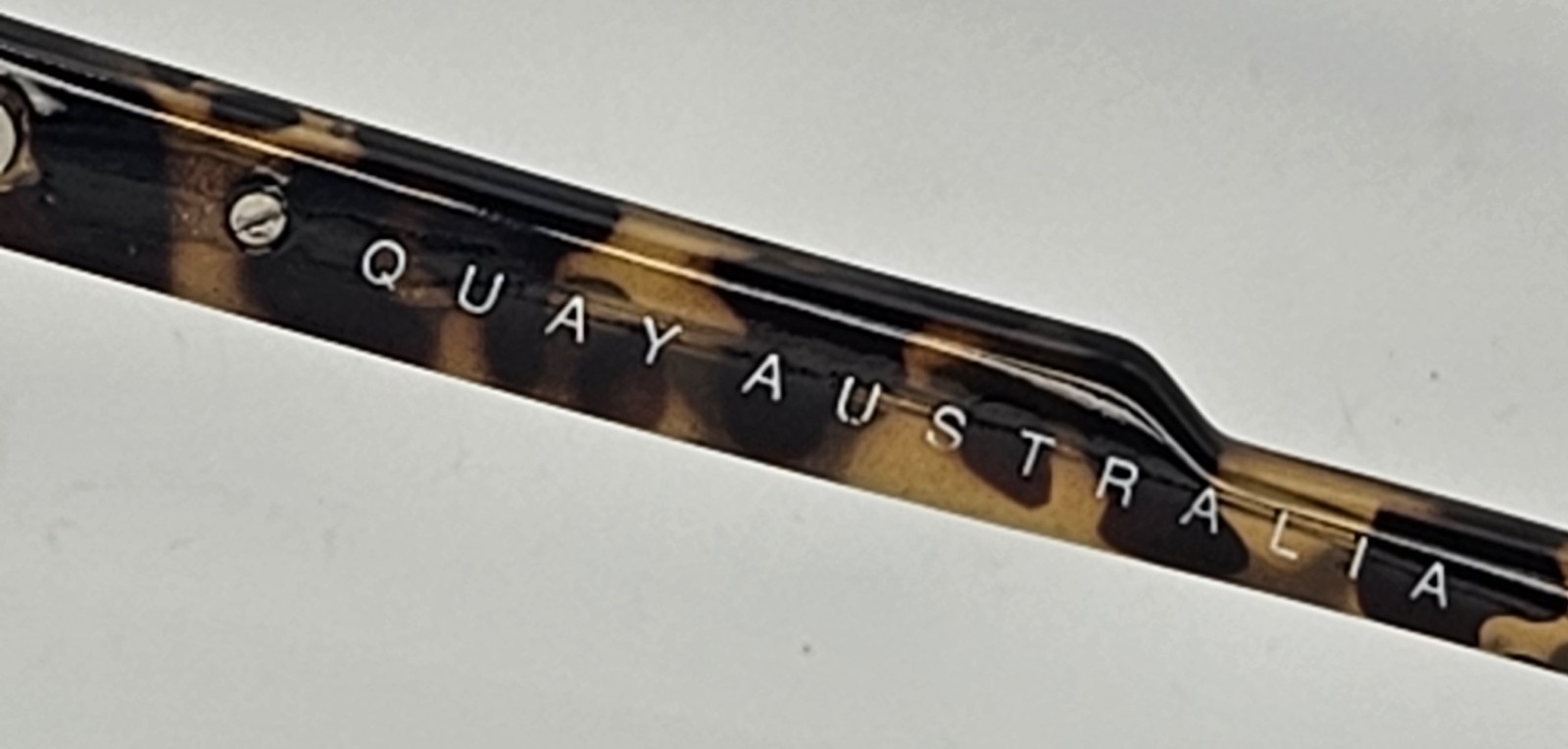 Quay Australia Hardwire 126 Eyeglasses 50-18 Tortoise Brown Unisex Frames R9