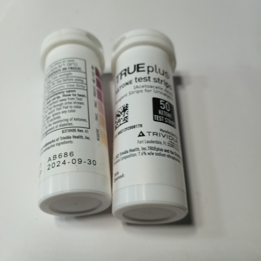 2,True Plus Ketone Test Strips 50 Reagent Strips for Urinalysis 09/2024