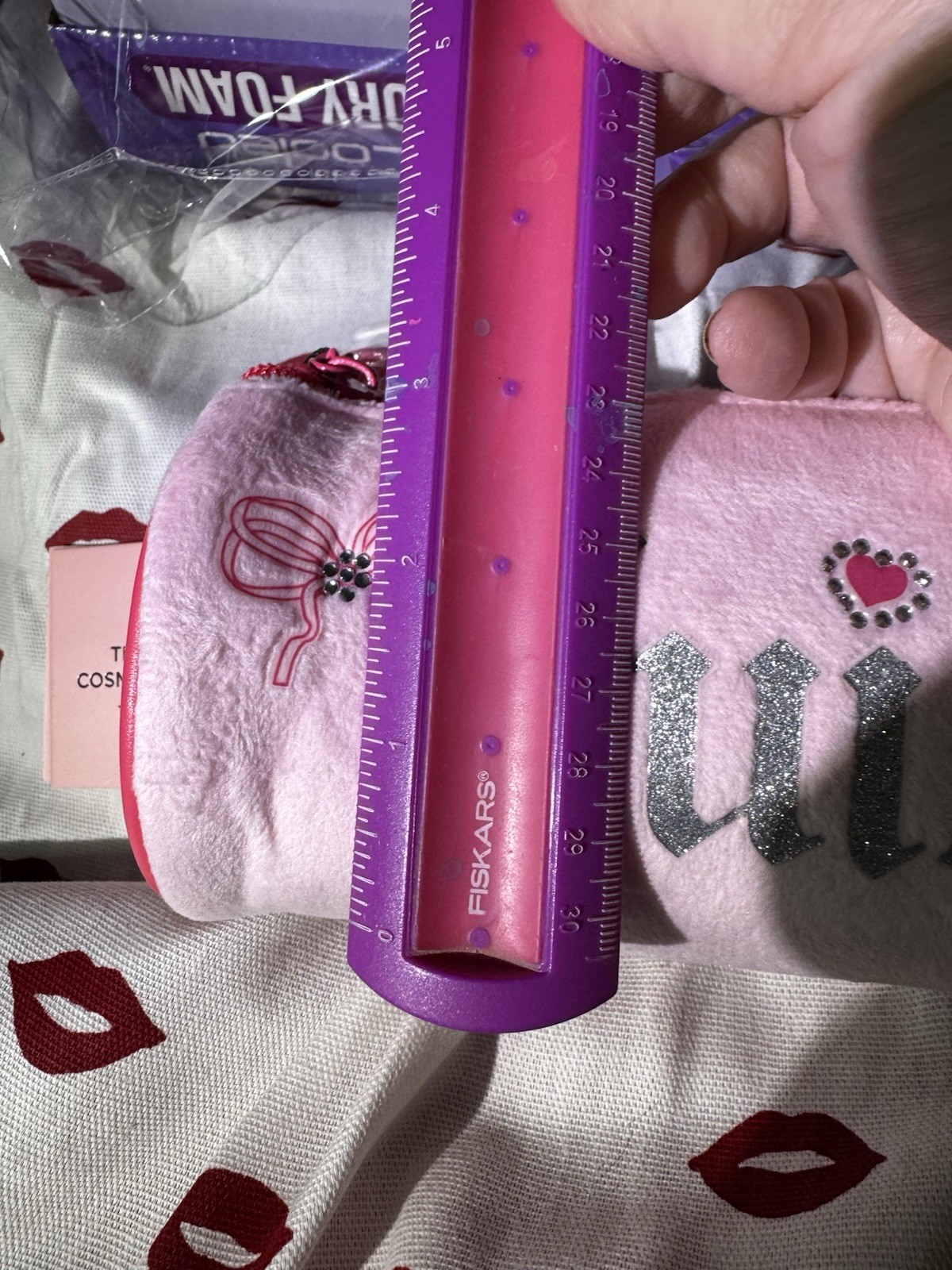Juicy Couture Pink Zip Makeup Bag Pouch, Zipper Closure, 8 in L x 3 in H