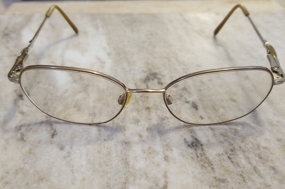 Sophia Loren Gold Zyloware Eyeglass Frames Glasses 54-18 M149