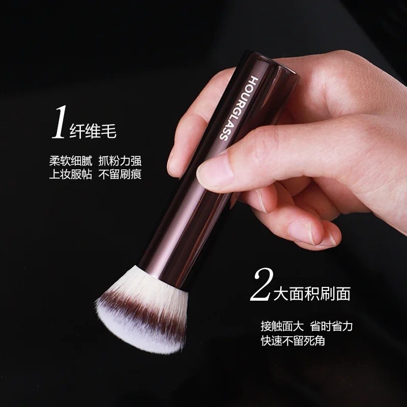 HOURGLASS Vanish Seamless Finish Foundation Brush NIB Authentic MSRP$46