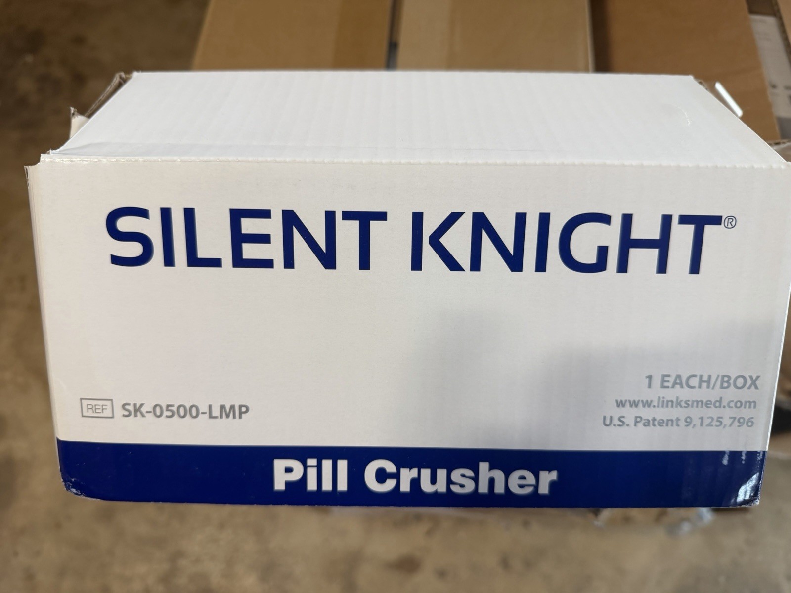 Silent Knight Poll Crusher with 100 Free Pouches – Brand New