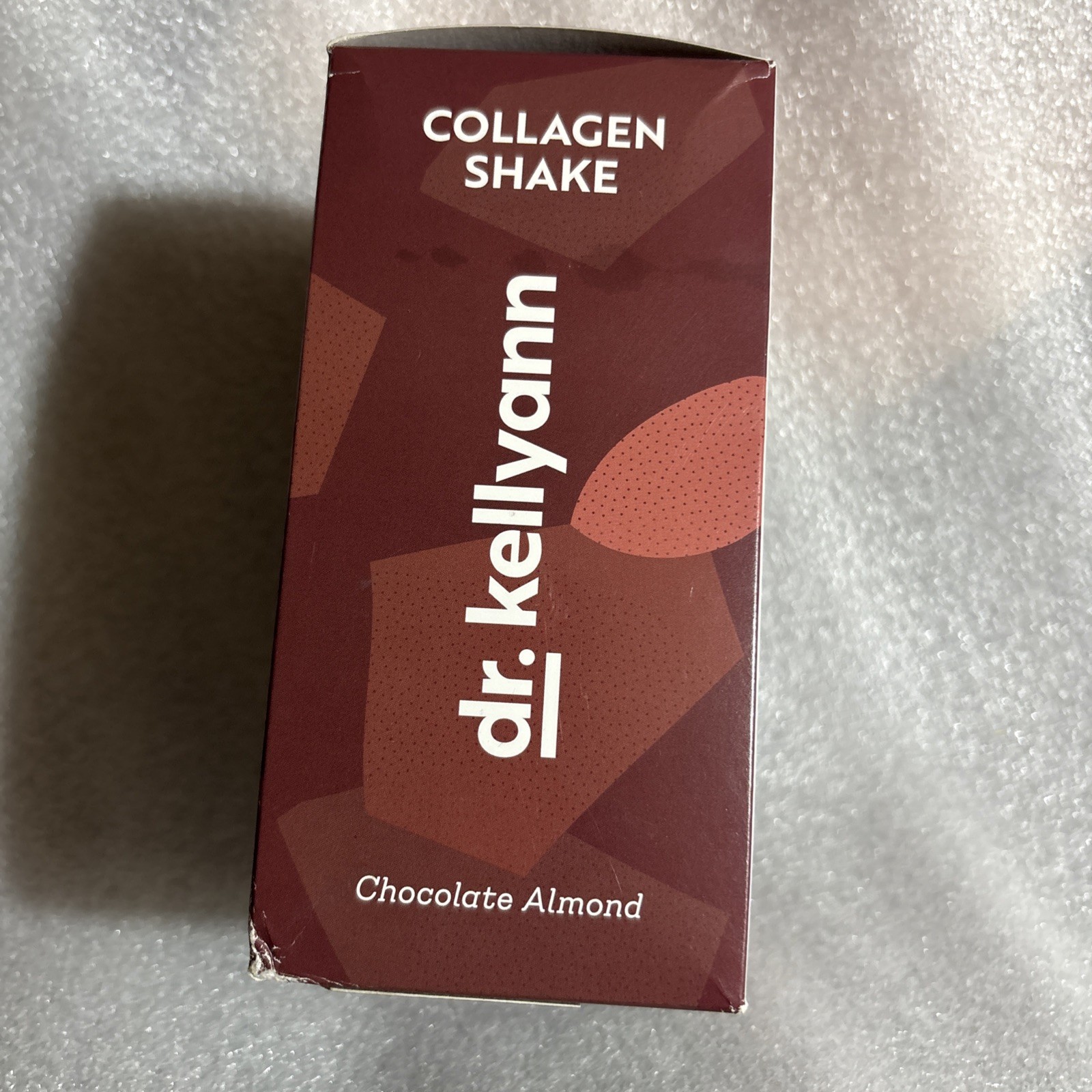Dr. Kellyann Chocolate Almond Collagen 7 Packets. (Best By 08/2024)