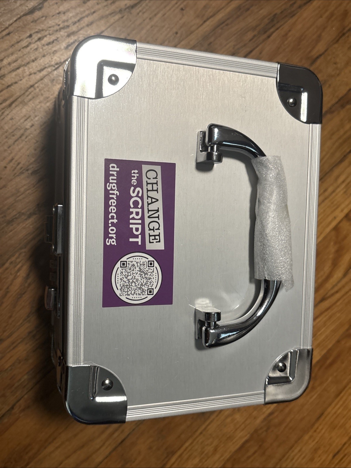 Medicine Safe Carry Case, 7.5×5.5×4 outside dimensions BRAND NEW FREE SHIPPING !